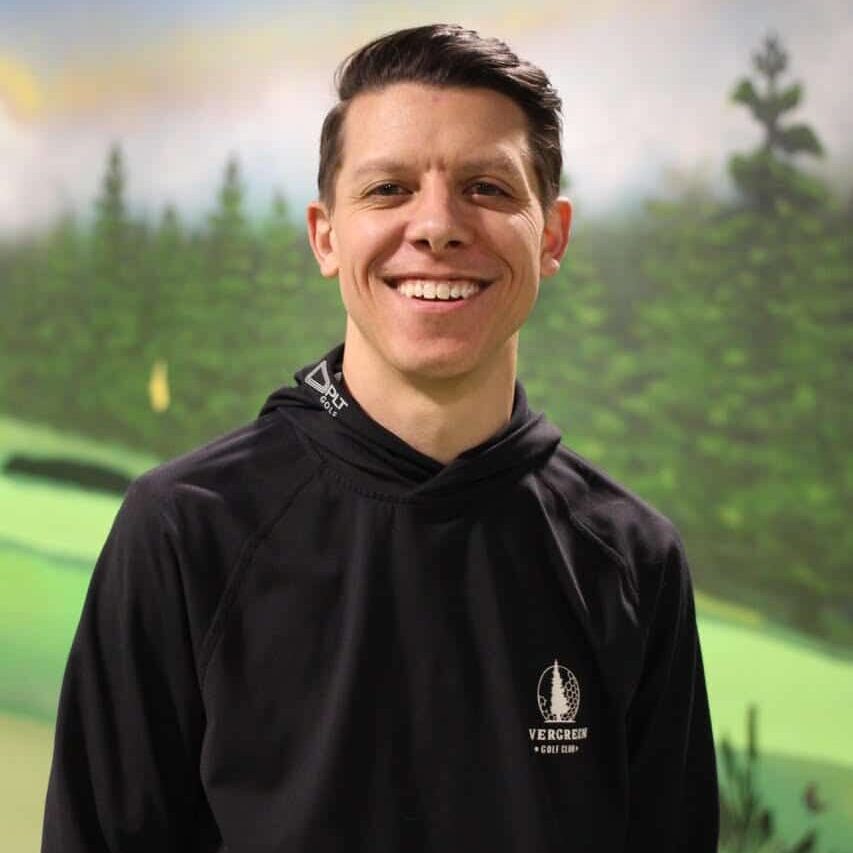 evergreen-golf-club-redmond-wa-indoor-golf-redmond